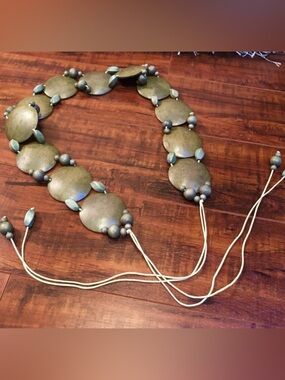 Vintage BoHo Hippie Festival CHIC Green Wooden Beaded Disc Sache Tie Bel…